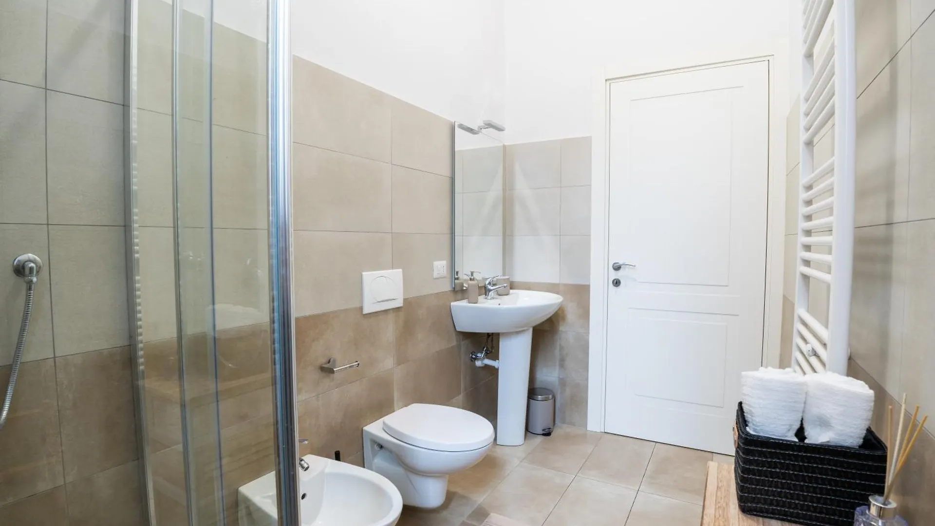 Nord Milano Luxury Apartments Bresso 0*,  Olaszország